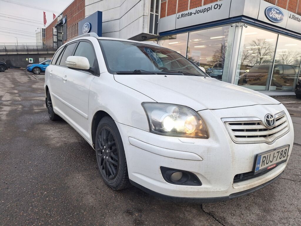Toyota Avensis 2007 Valkoinen