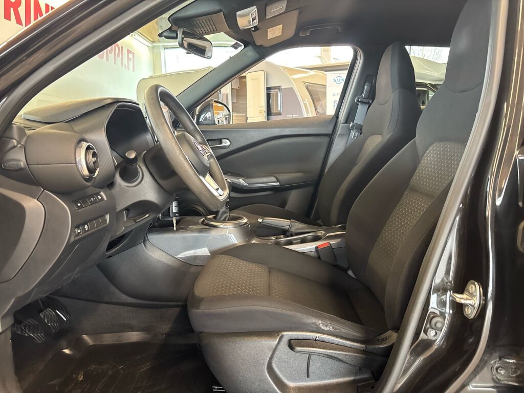 Nissan Juke 2020 Musta