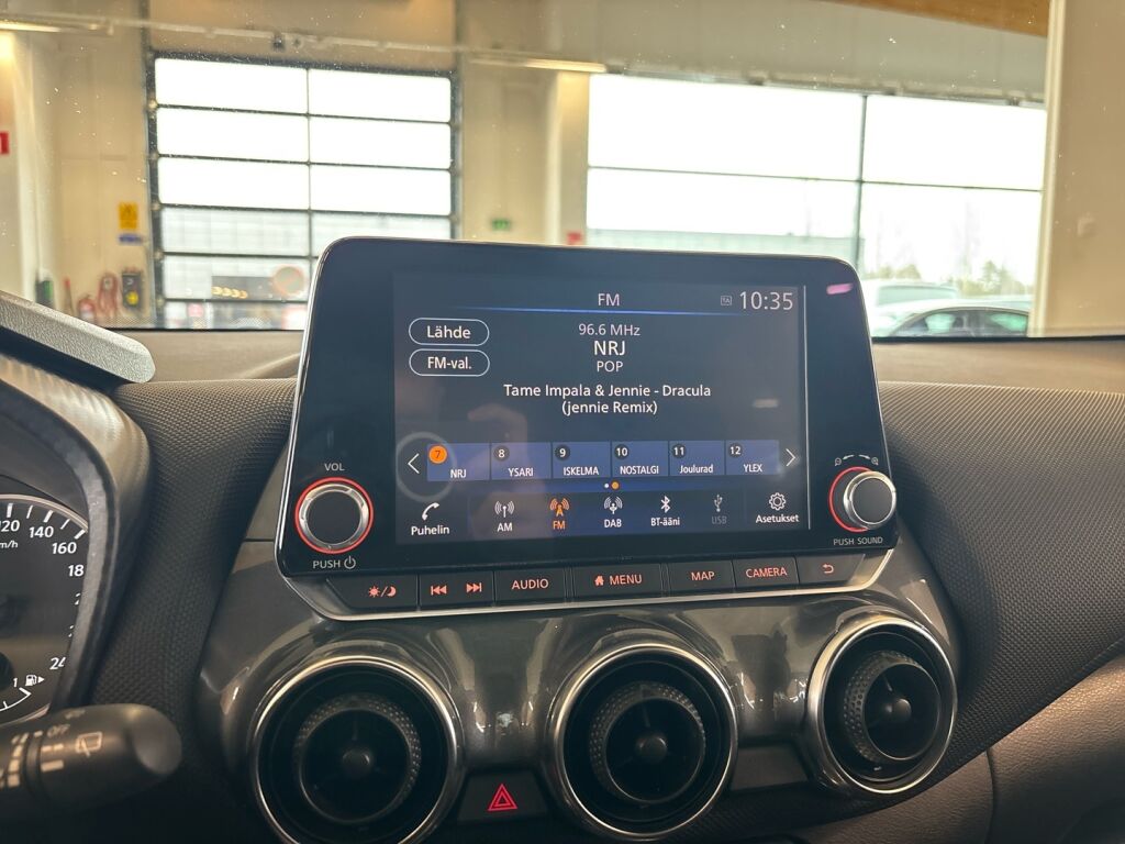 Nissan Juke 2020 Musta