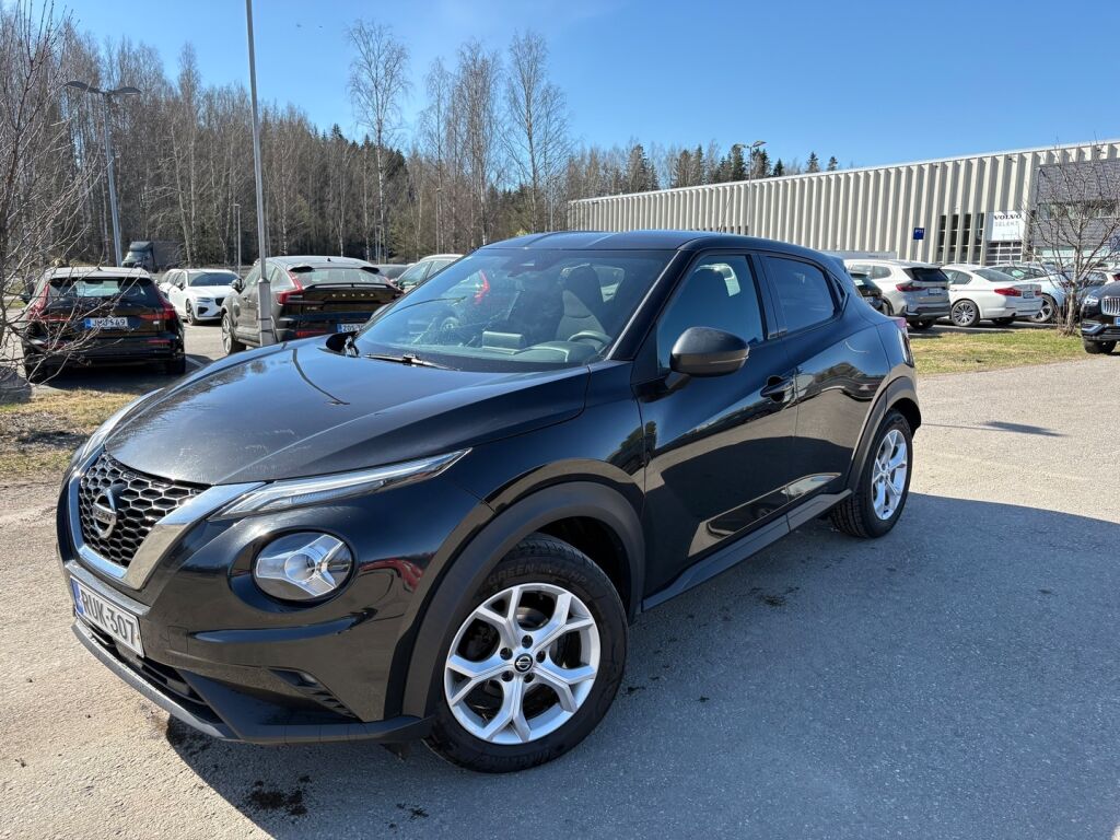 Nissan Juke 2020 Musta