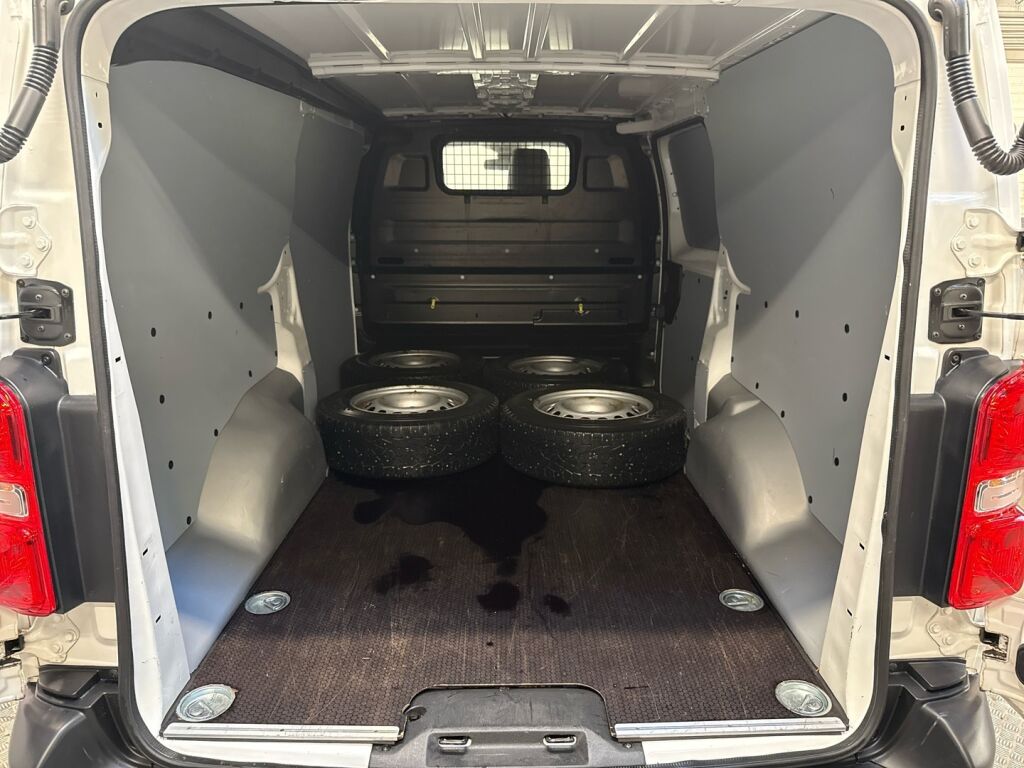 Toyota Proace 2020 Valkoinen