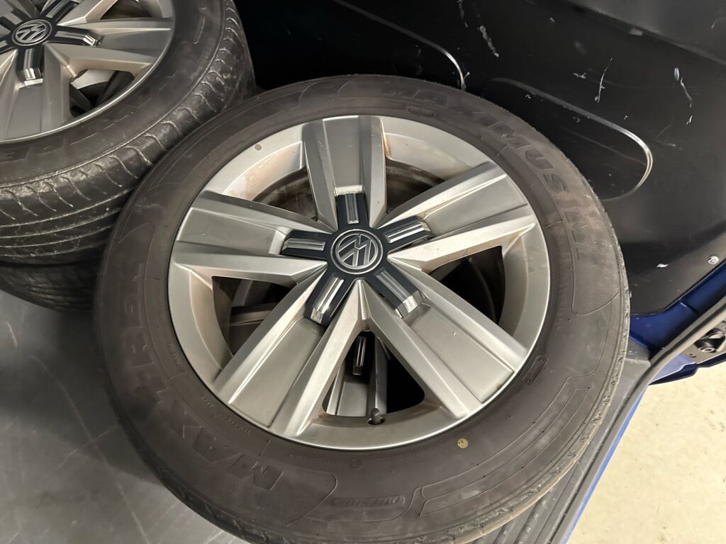 Volkswagen Transporter 2020 Sininen