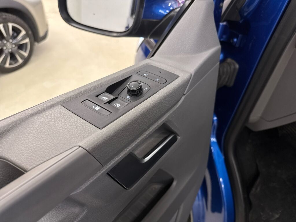 Volkswagen Transporter 2020 Sininen