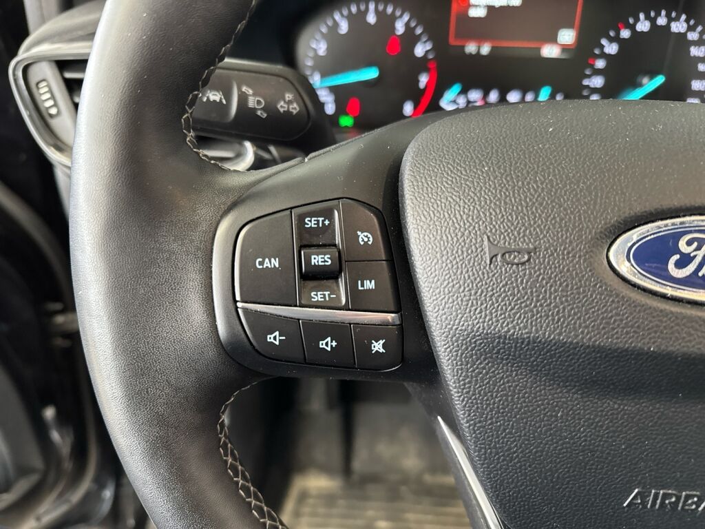 Ford Puma 2020 Musta