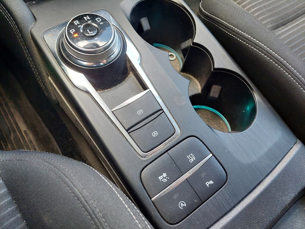 Ford Focus 2020 Punainen