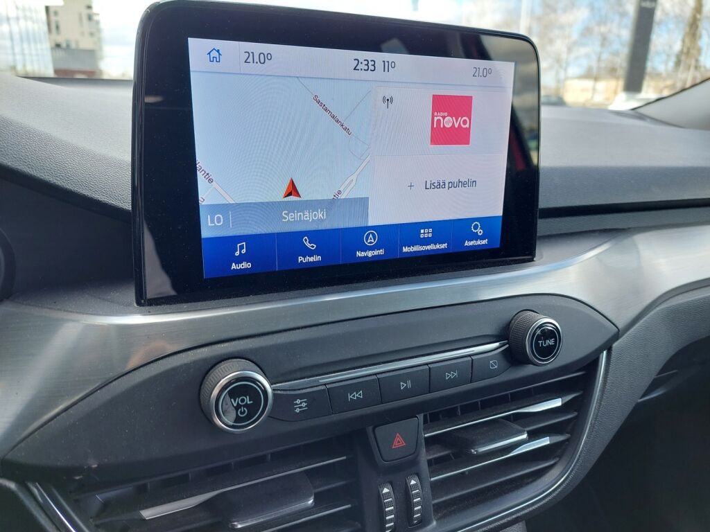 Ford Focus 2020 Punainen