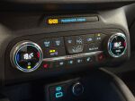 Ford Kuga 2020 Musta