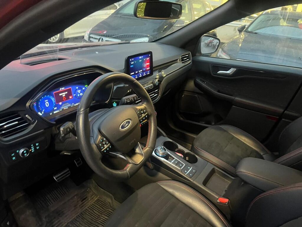 Ford Kuga 2020 Oranssi