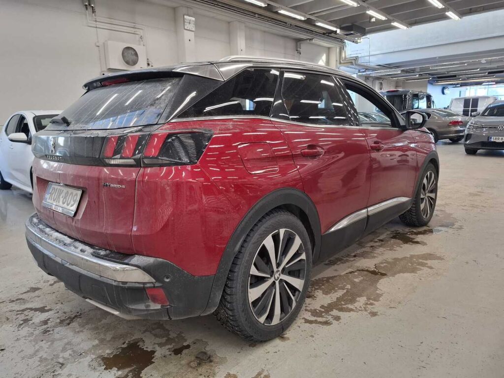 Peugeot 3008 2020 Punainen