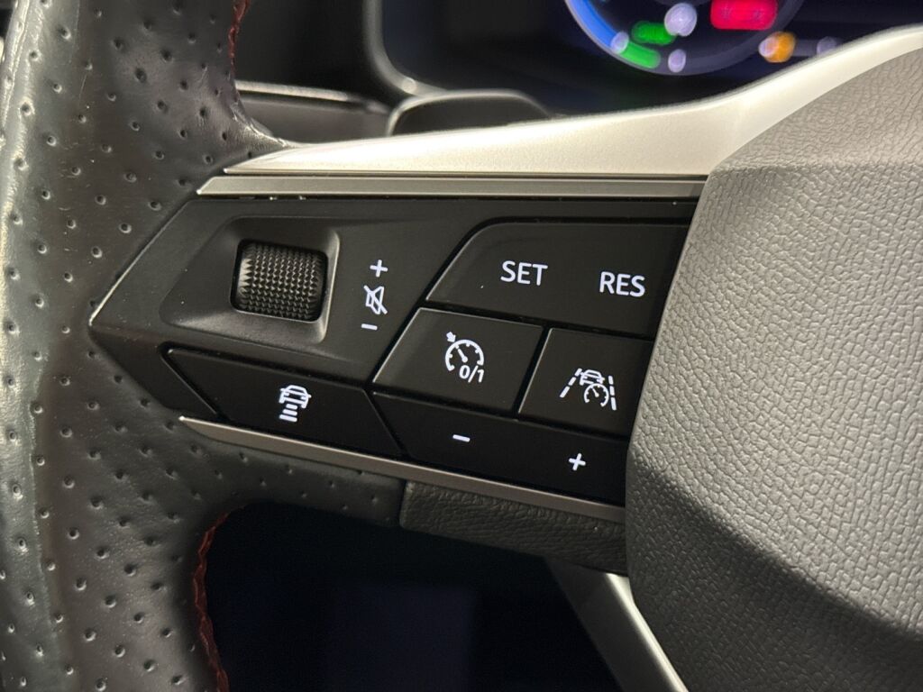 Seat Leon Sportstourer 2021 Punainen