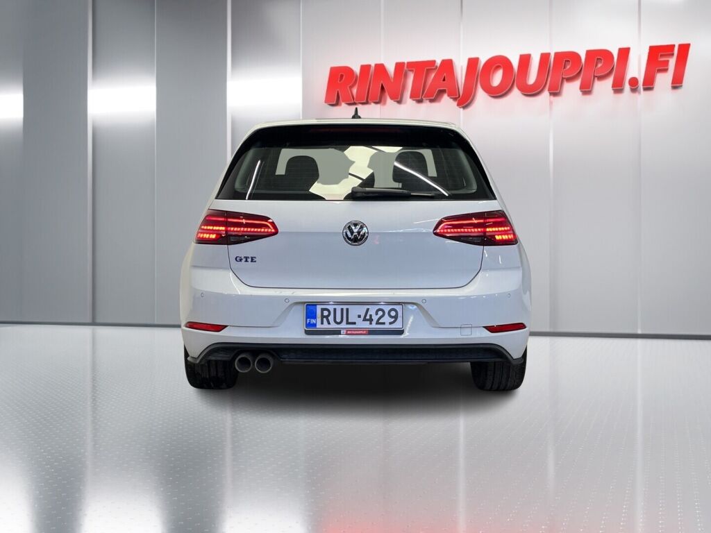 Volkswagen Golf 2020 Valkoinen