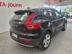 Volvo XC40 2021 Musta