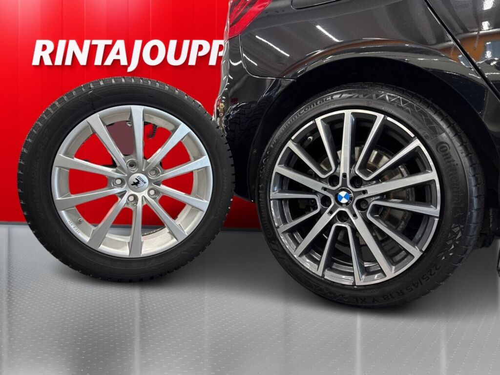 BMW 225 2019 Musta