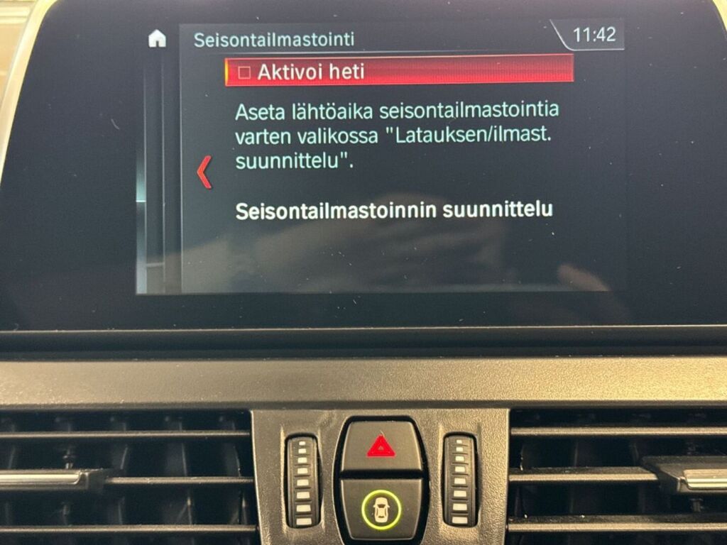 BMW 225 2019 Musta