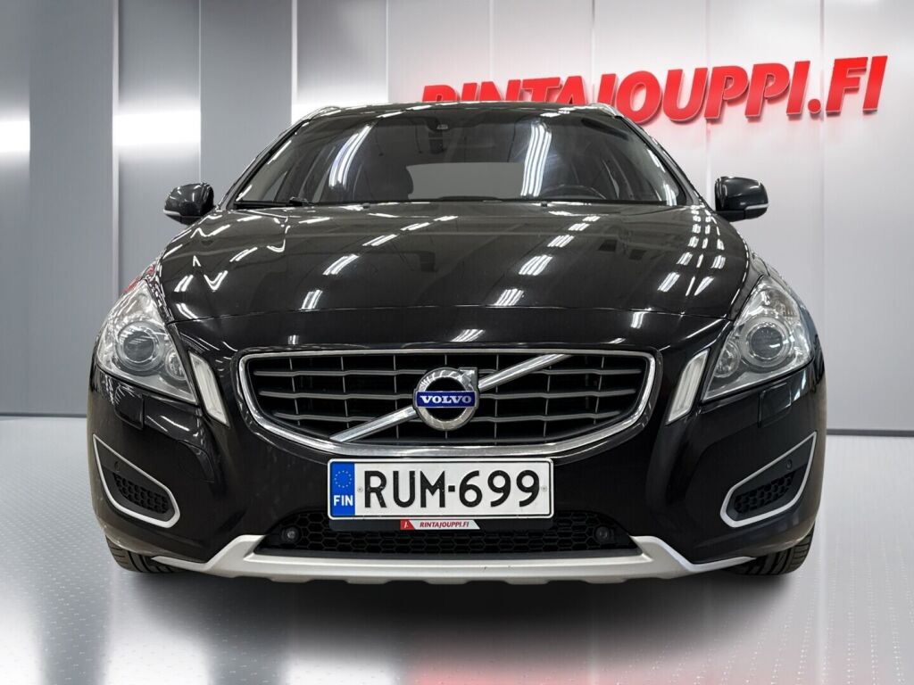 Volvo V60 2011 Musta