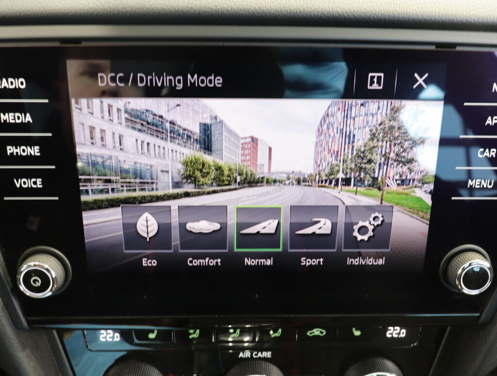 Skoda Octavia 2017 Harmaa