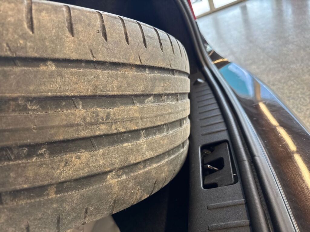 Volvo S60 2010 Musta