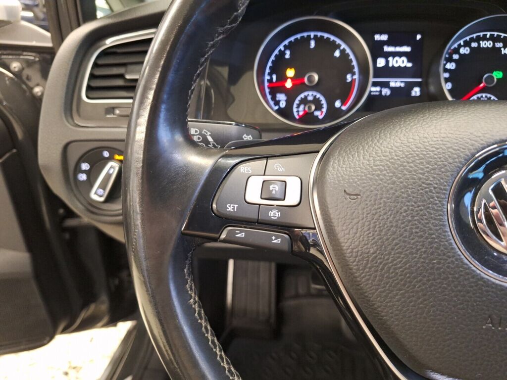 Volkswagen Golf 2020 Harmaa