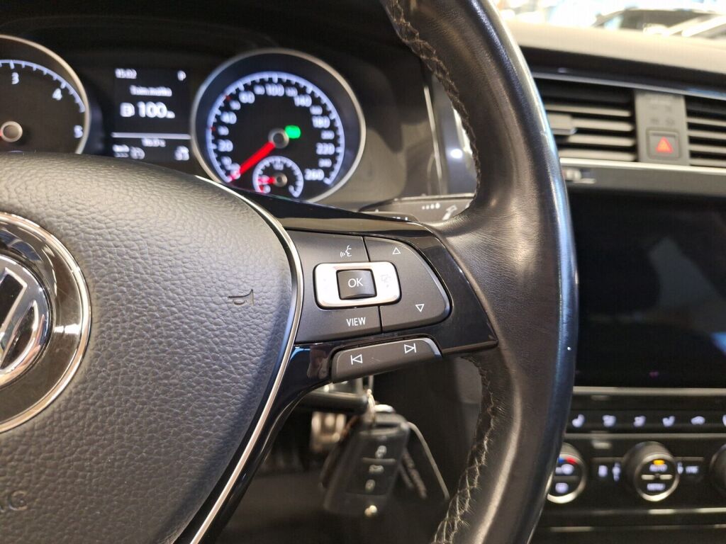 Volkswagen Golf 2020 Harmaa