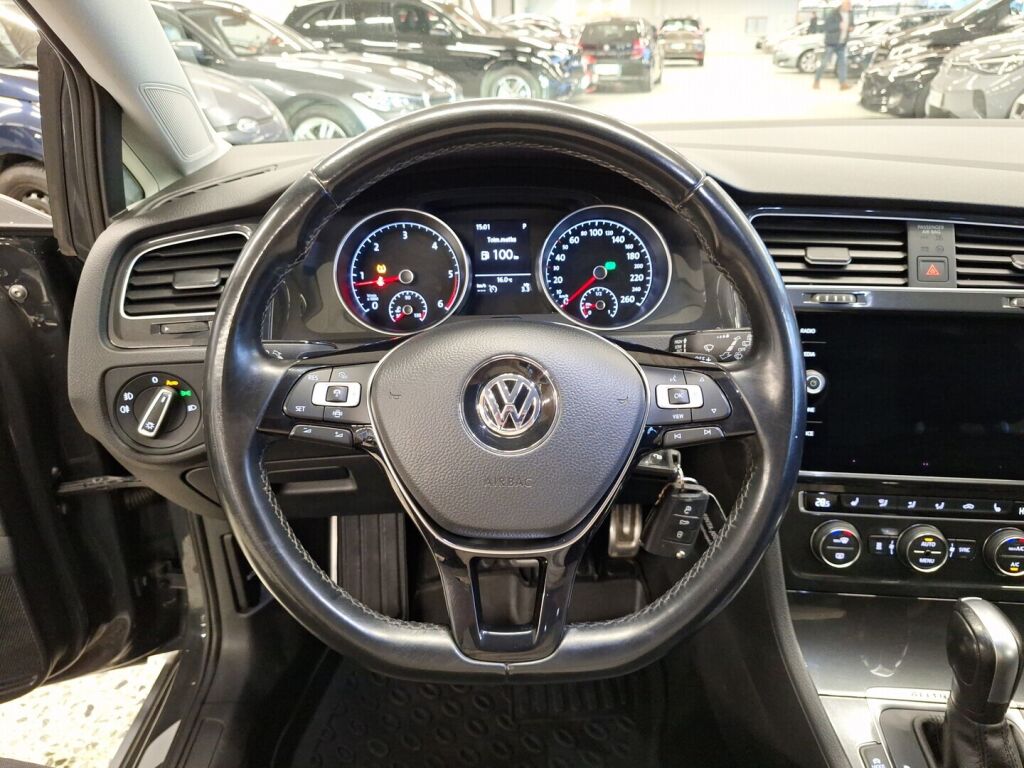 Volkswagen Golf 2020 Harmaa