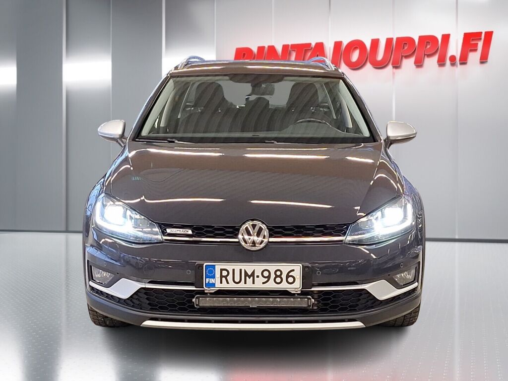 Volkswagen Golf 2020 Harmaa
