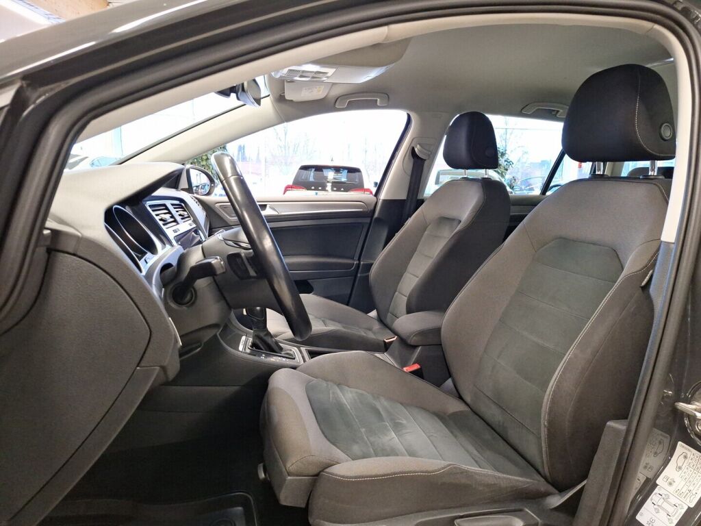 Volkswagen Golf 2020 Harmaa