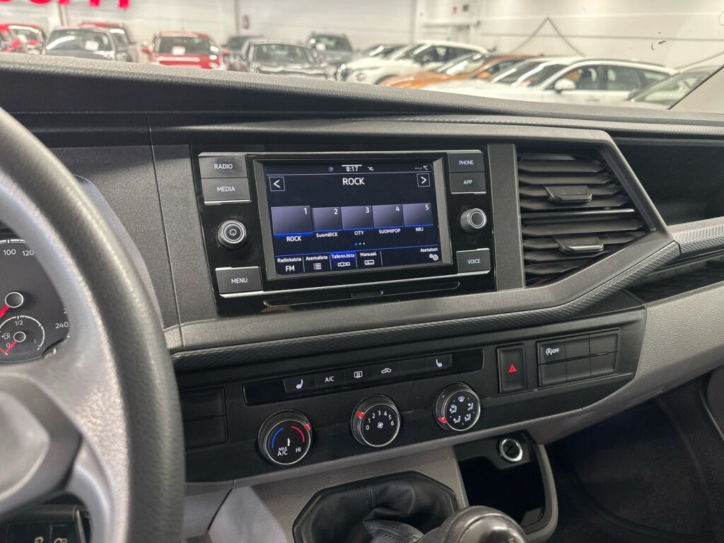 Volkswagen Transporter 2021 Harmaa