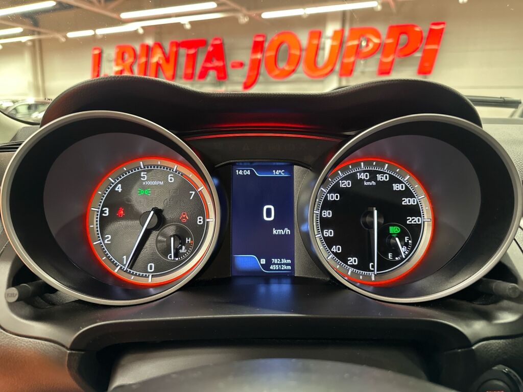 Suzuki Swift 2022 Musta