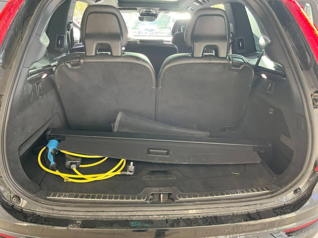 Volvo XC90 2017 Musta