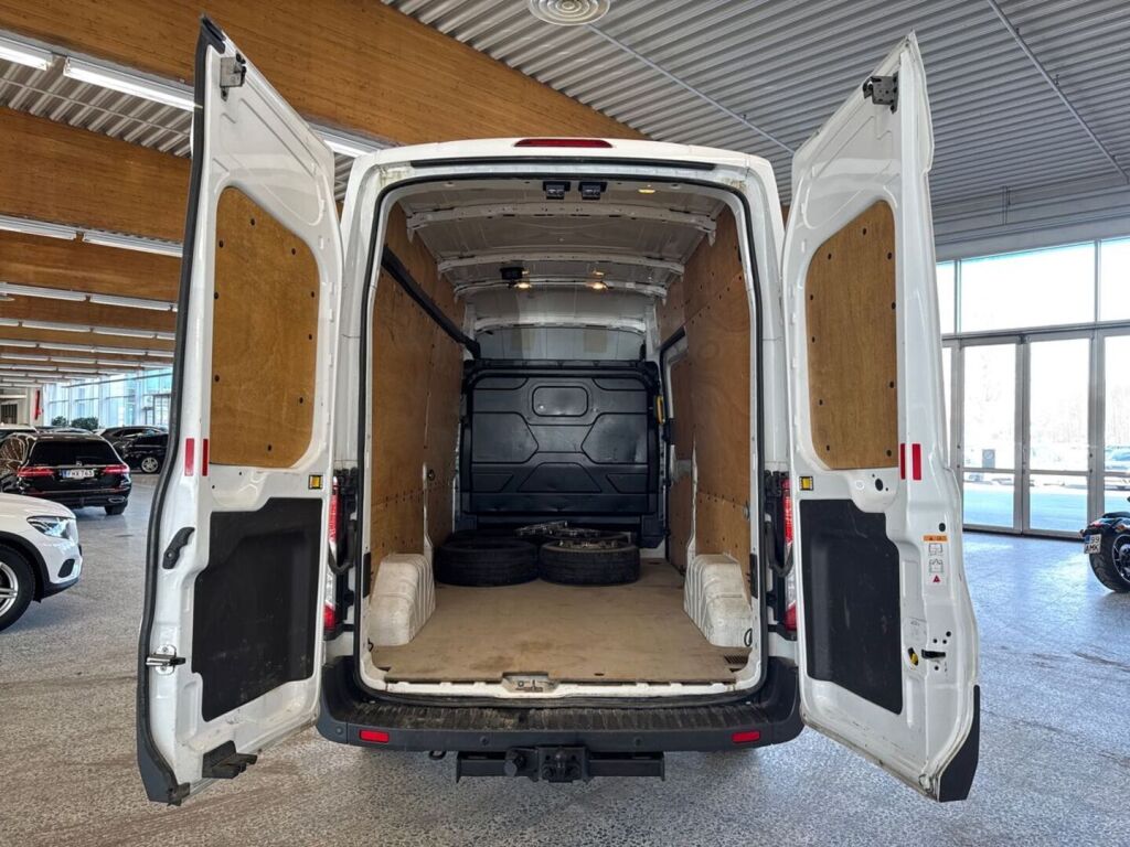 Ford Transit 2018 Valkoinen