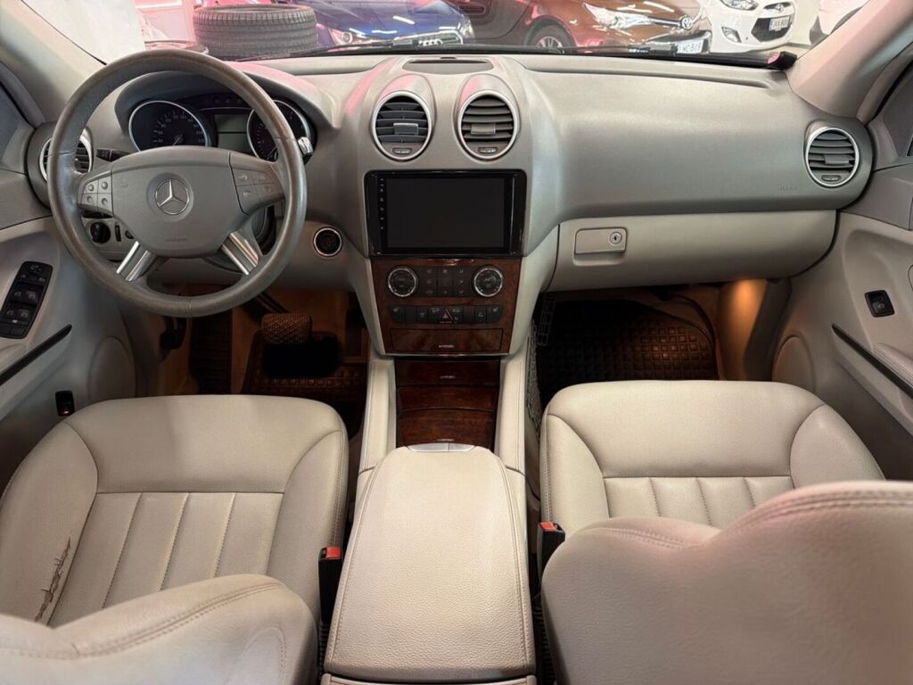 Mercedes-Benz ML 2006 Sininen