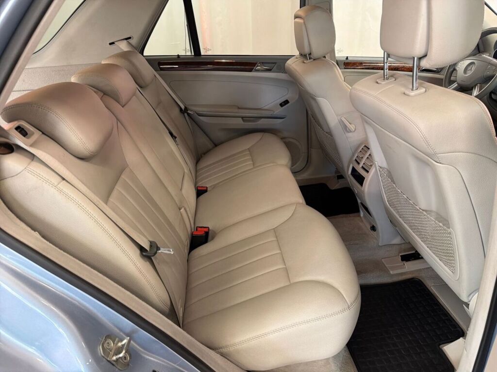 Mercedes-Benz ML 2006 Sininen