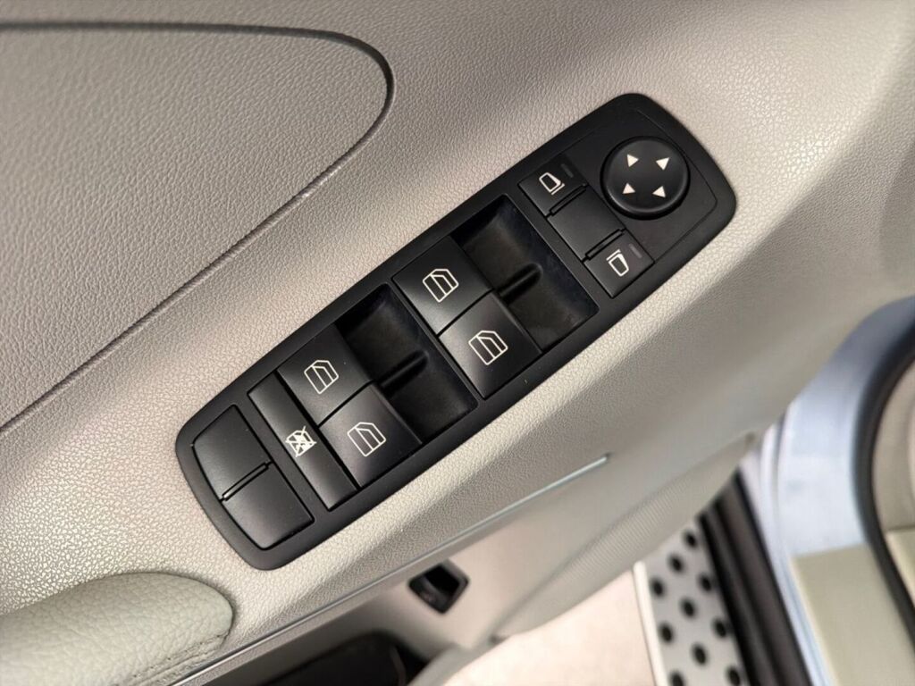Mercedes-Benz ML 2006 Sininen