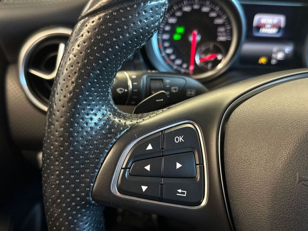 Mercedes-Benz A 2017 Harmaa