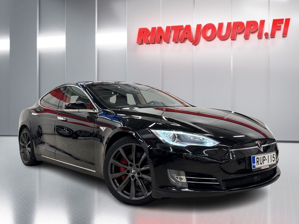 Tesla Model S 2015 Musta