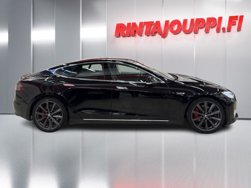 Tesla Model S 2015 Musta