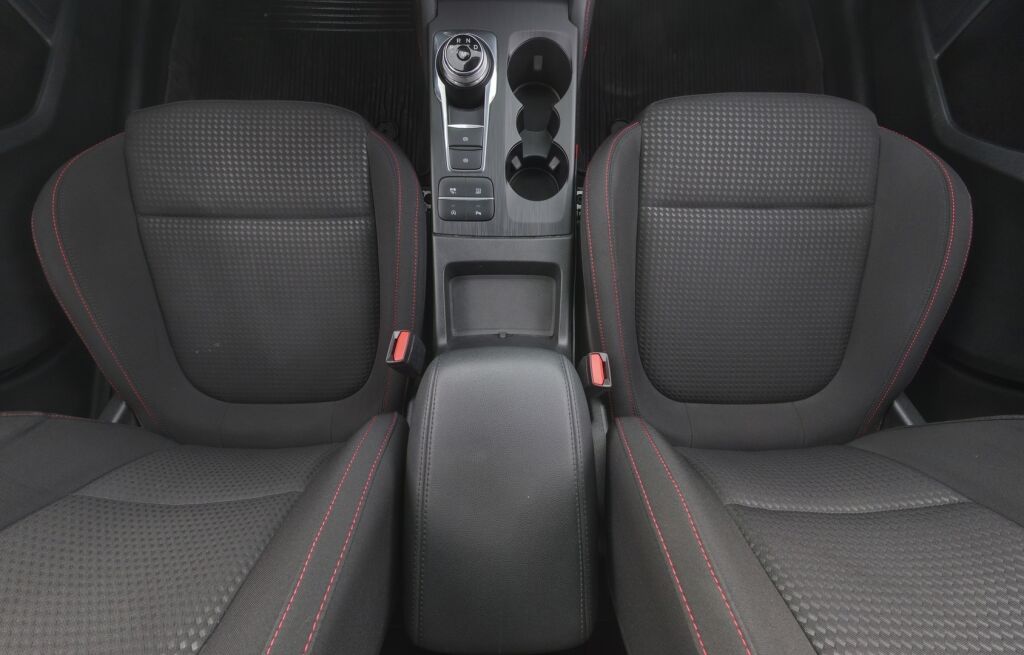 Ford Focus 2021 Harmaa