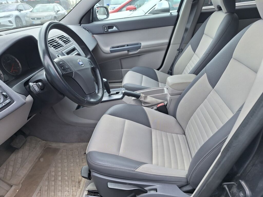 Volvo V50 2007 Harmaa