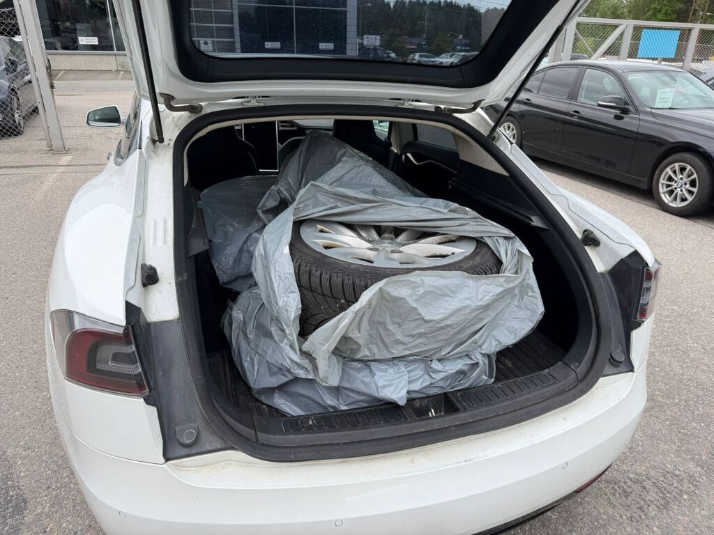 Tesla Model S 2016 Valkoinen