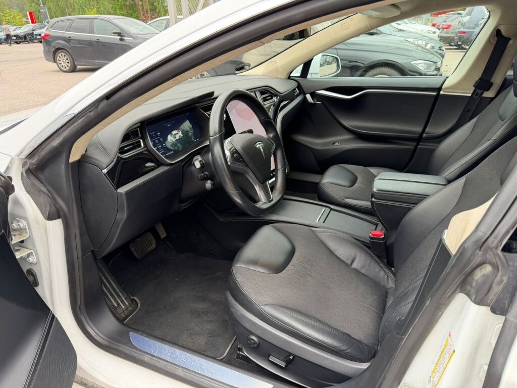 Tesla Model S 2016 Valkoinen