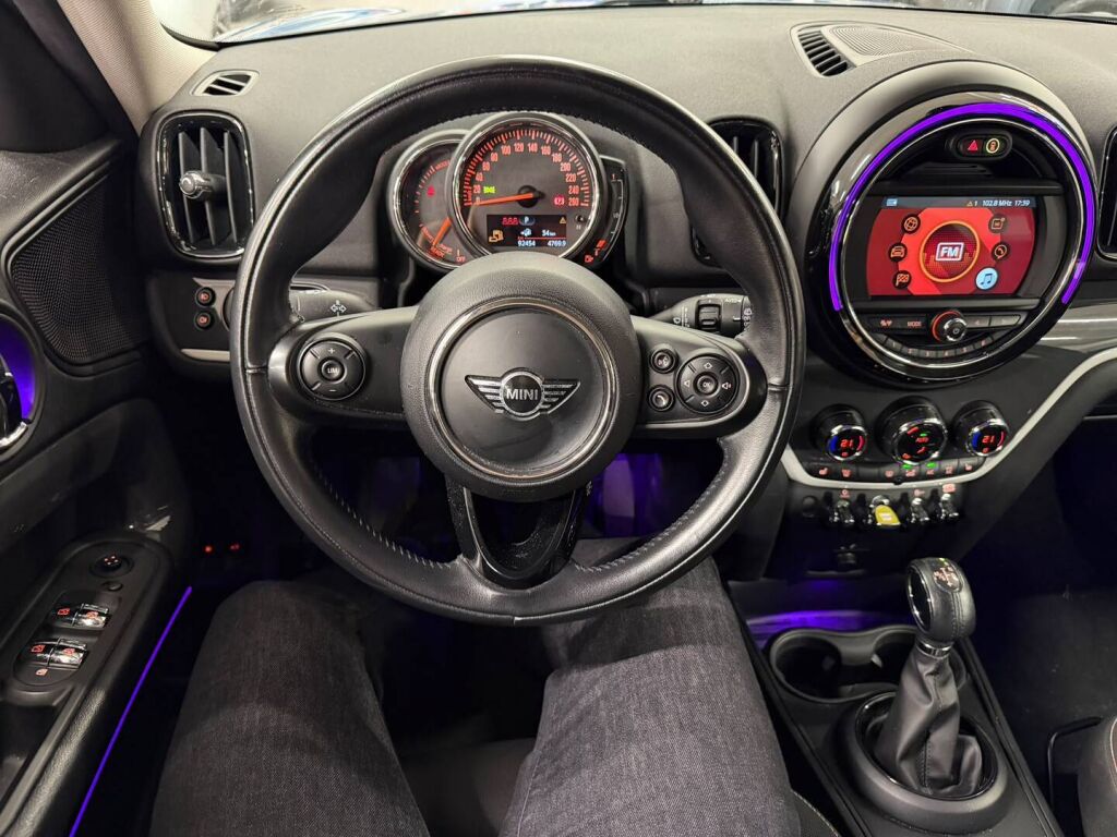 Mini Countryman 2018 Sininen