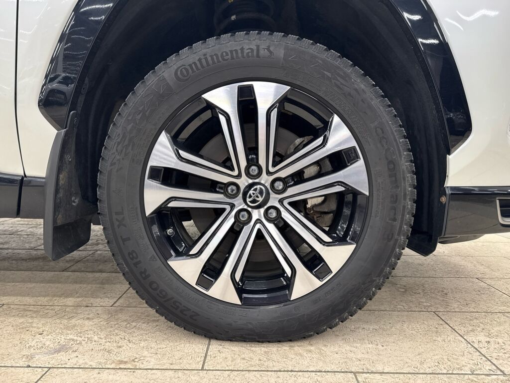 Toyota RAV4 Plug-in 2022 Valkoinen