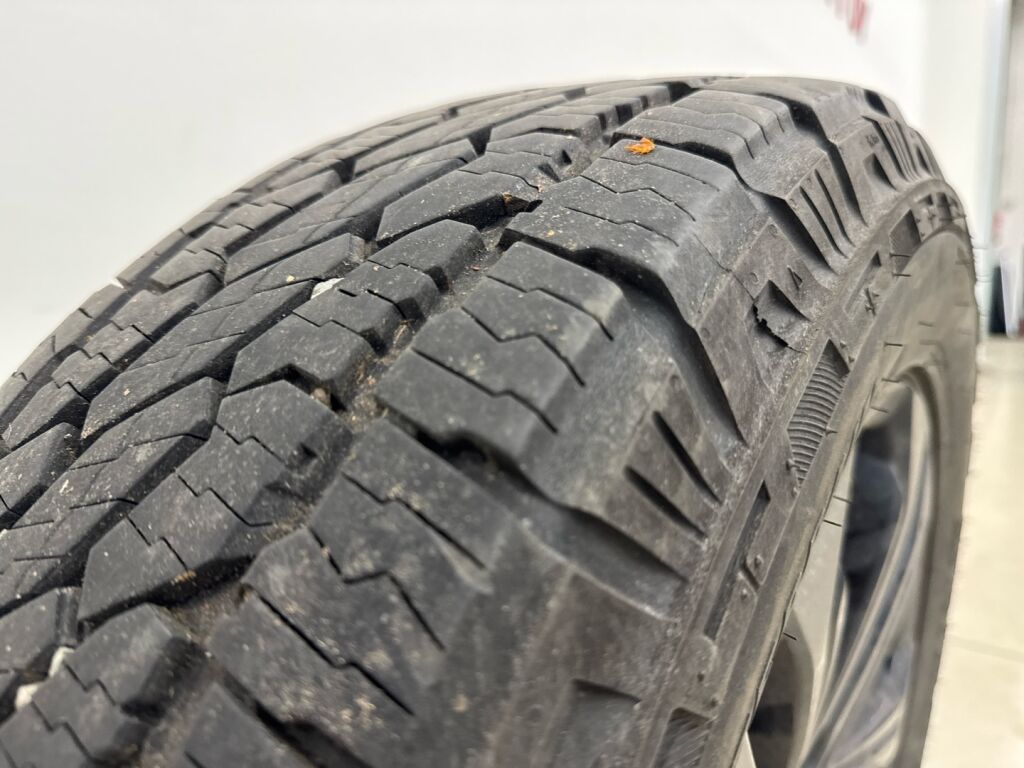 Toyota RAV4 Plug-in 2022 Valkoinen