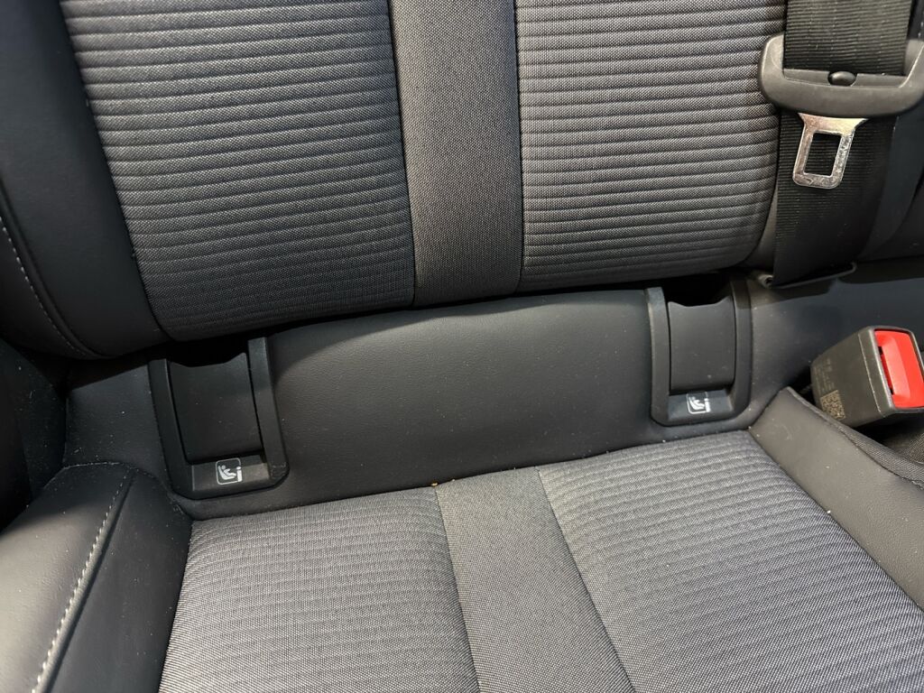 Skoda Enyaq 2022 Musta