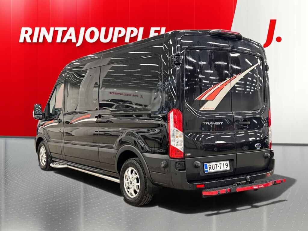 Ford Transit 2022 Musta