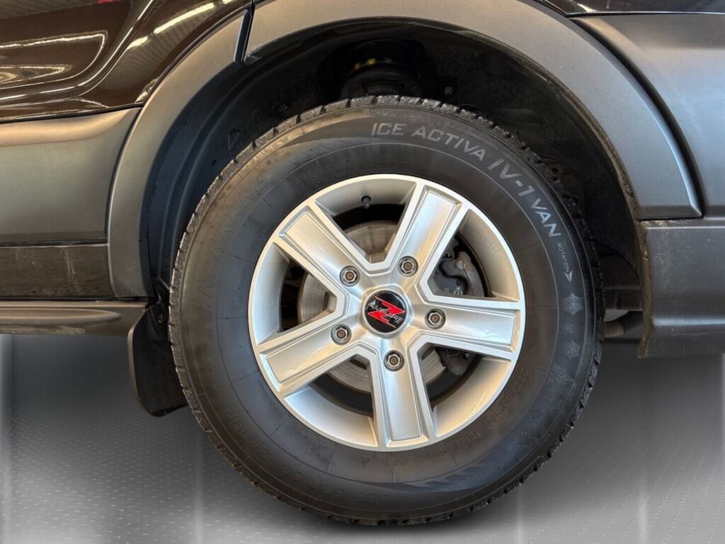 Ford Transit 2021 Agate Black