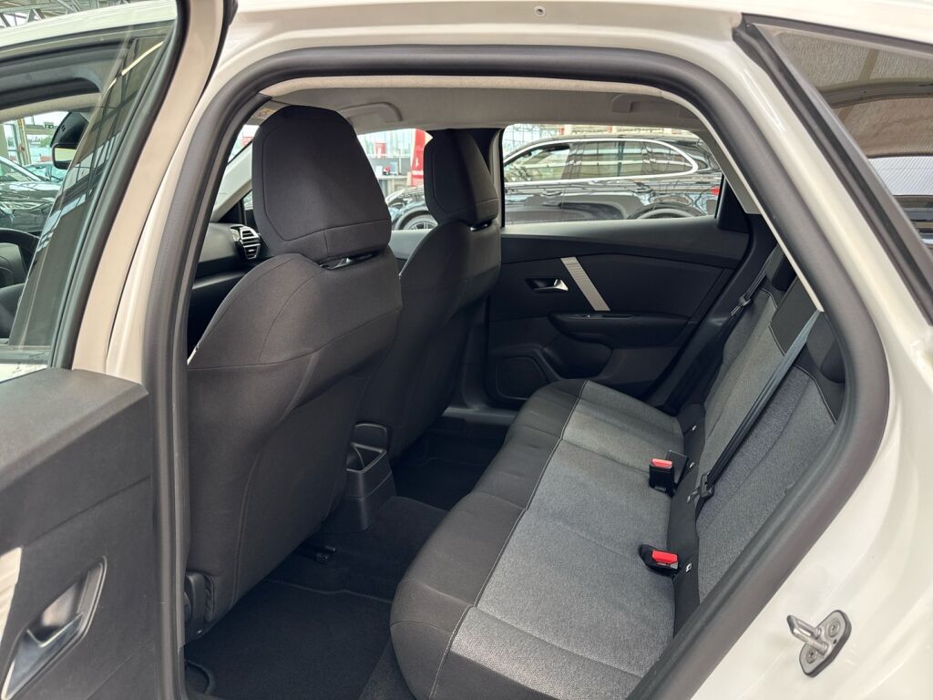 Citroen C4 2021 Valkoinen