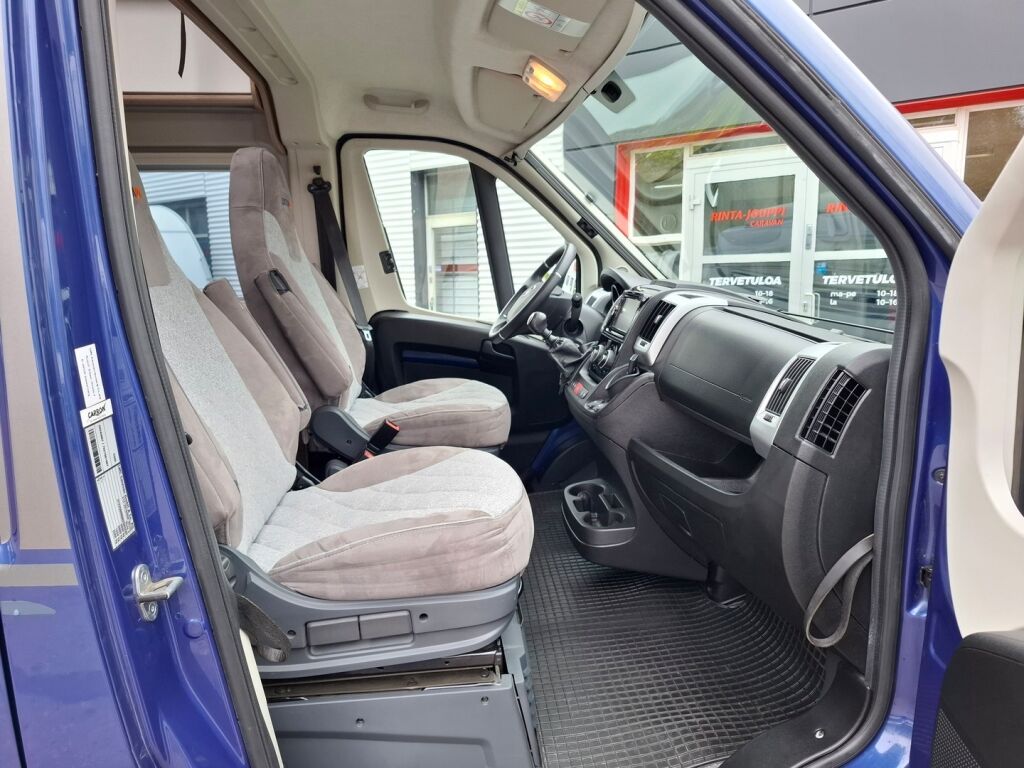 Carado VAN 600 2021 Sininen