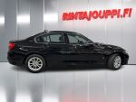 BMW 330 2018 Musta