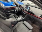 BMW 330 2018 Musta